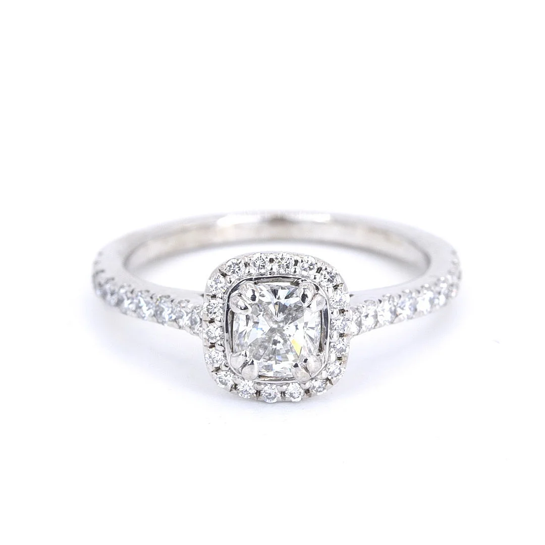 18CT 1.04CT DIAMOND HALO RING. — Rings — Chalkwell Auctions