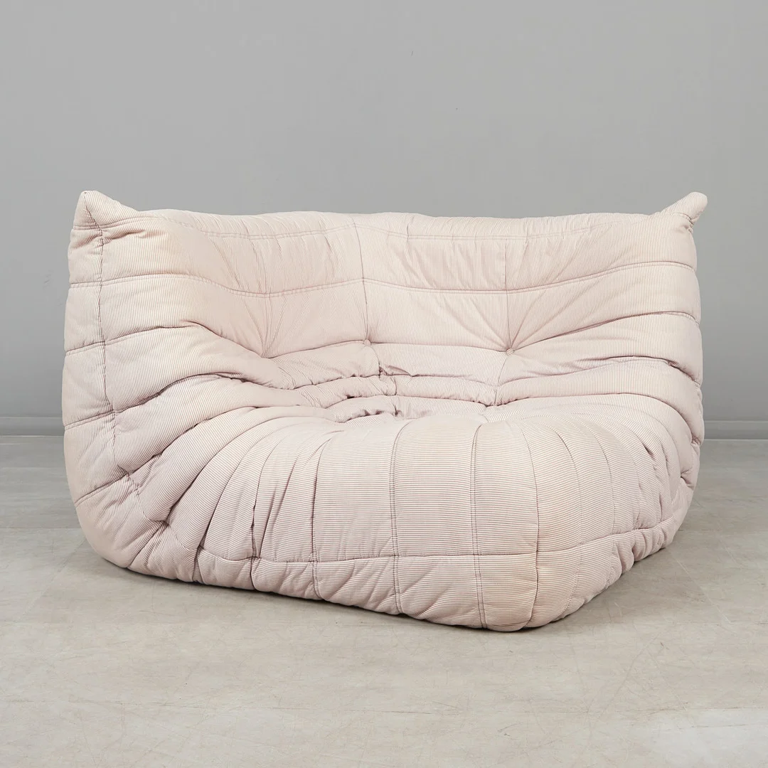 MICHEL DUCAROY. Ligne Roset, Sofa / Eckmodul, Modell 'Togo', Entwurf 1973, Frankreich. — Sofas & Seatings — Stockholms Auktionsverk Köln
