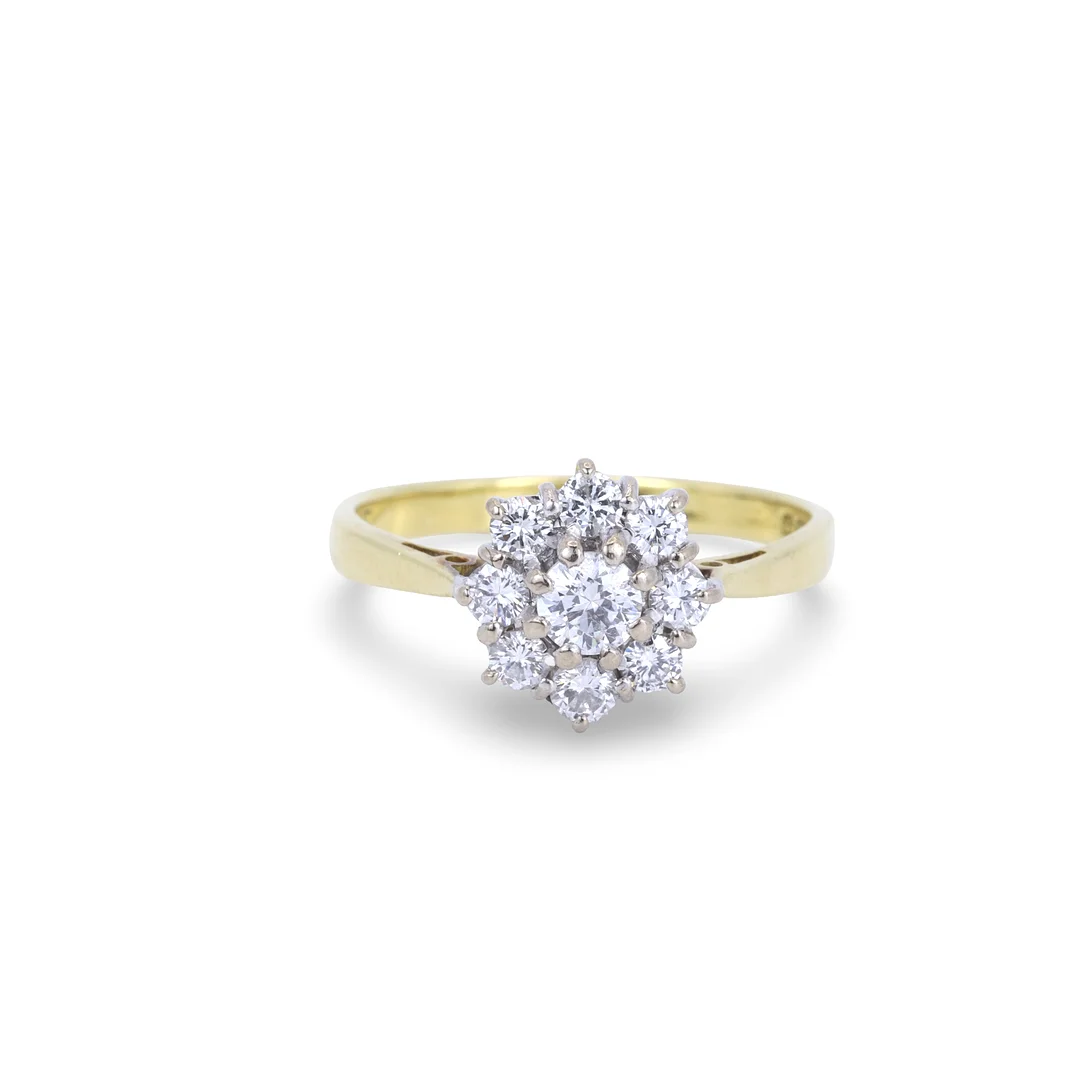 18CT GOLD DIAMOND CLUSTER RING. — Rings — Chalkwell Auctions