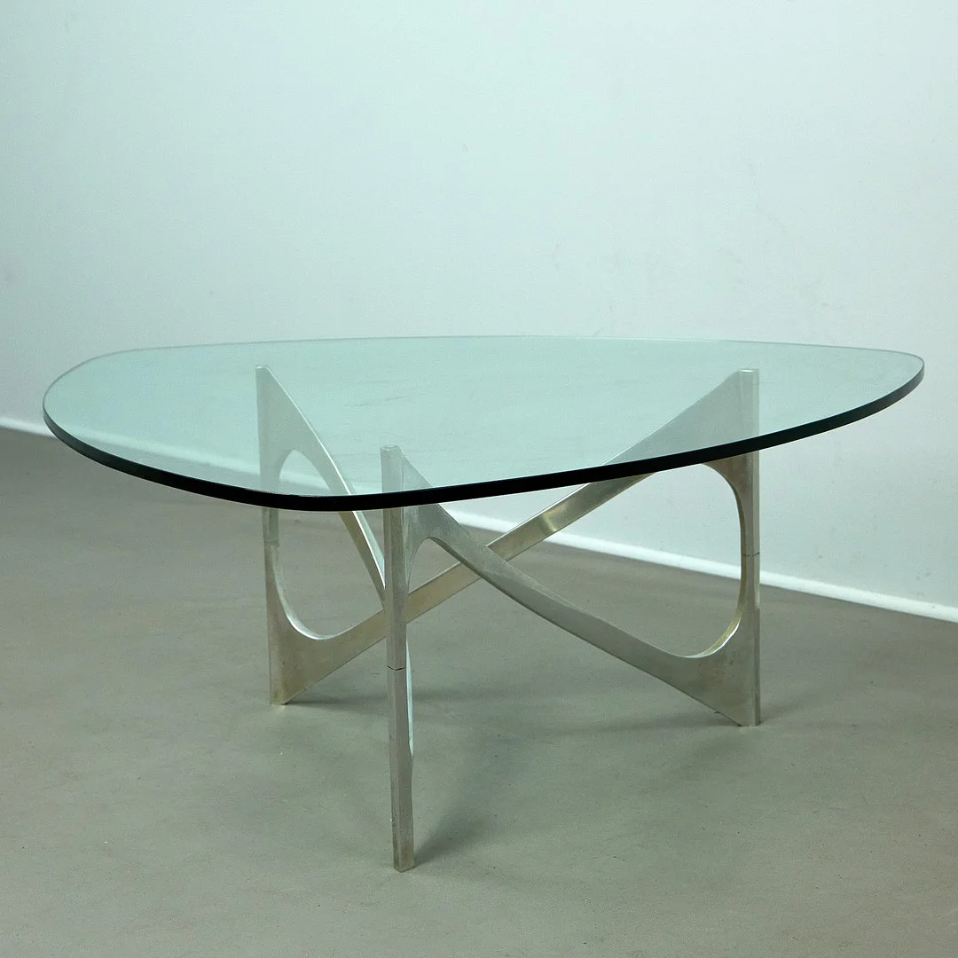 KNUT HESTERBERG. Couchtisch, Glas und verchromtes Metall, Deutschland, 1970er Jahre. — Coffee Tables — Rheinveld Auktionen