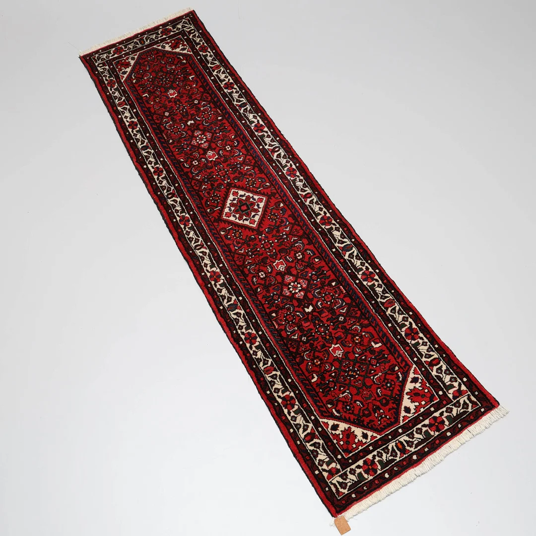 MATTA, gallerimatta, handknuten, persisk. — Persian Carpets & Textiles — Auktionsmagasinet Vänersborg