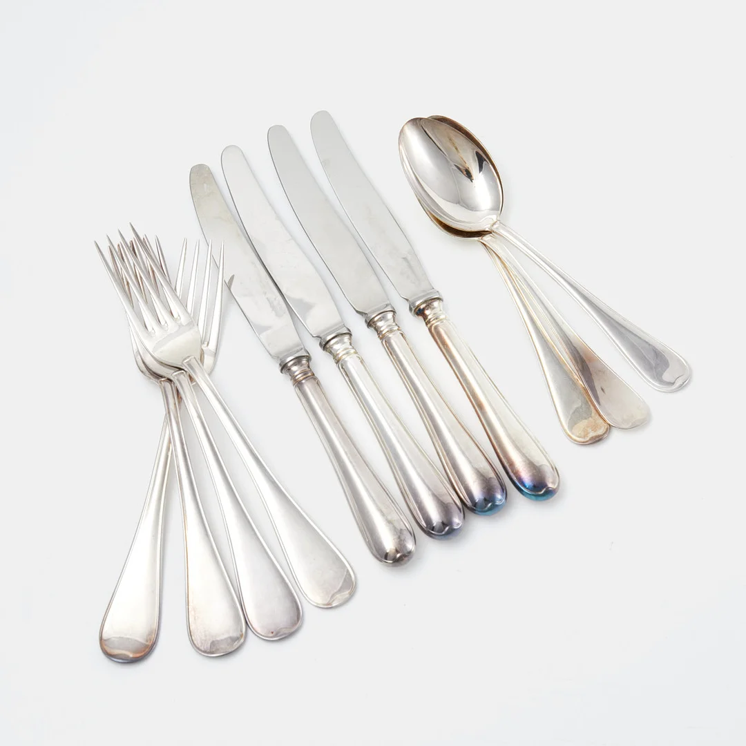 BESTICK, 11 dlr, silver, "Svensk Rund", bl.a. Guldsmedsaktiebolaget, 1900-talets senare hälft. — Silver — Stockholms Auktionsverk Sickla