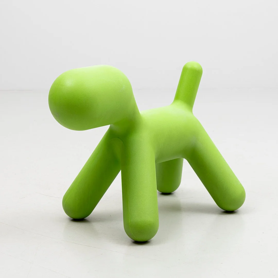 EERO ARNIO. Skulptur, "Puppy", Me Too Collection, Magis, Italien. — Sculptures & Bronzes — Auktionshuset Kolonn