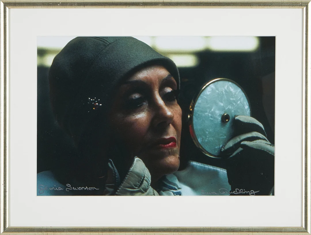 EWA RUDLING. "Gloria Swanson", C-print, signerad. — Photography — Stockholms Auktionsverk Magasin 5
