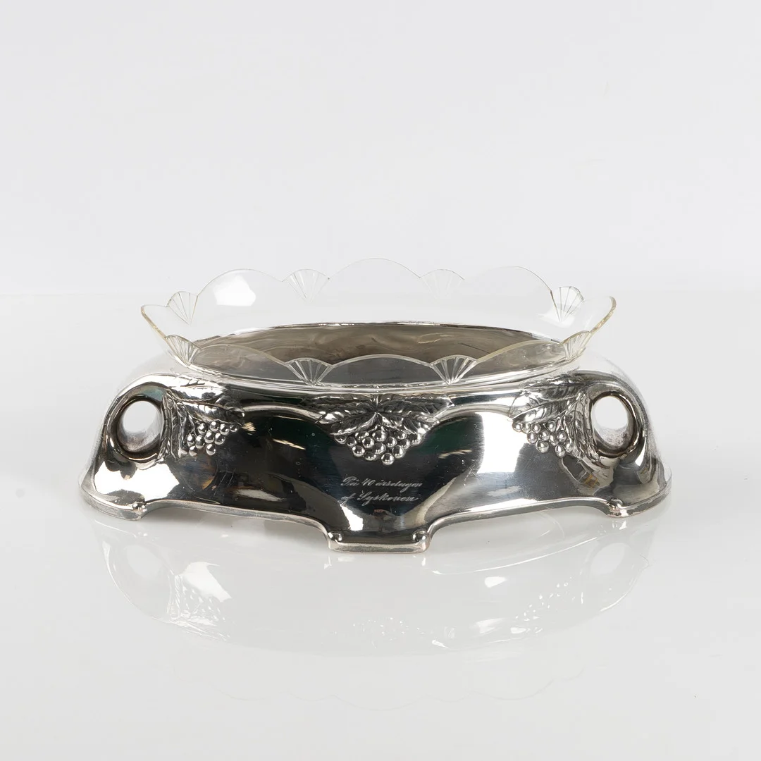 JARDINÄR, 'Skönvirke', Danmark, nysilver. — Silver plated — Stockholms Auktionsverk Helsingborg