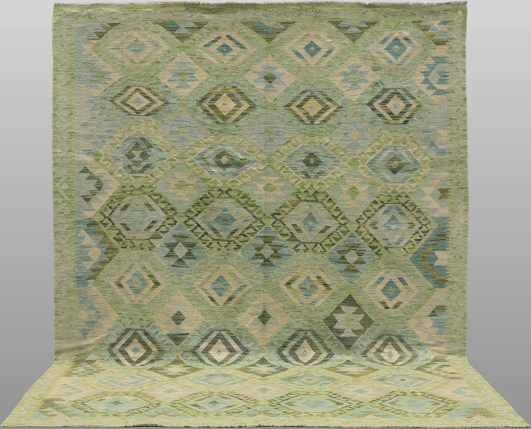 ORIENTMATTA. Kelim klassisk design, 292 x 215 cm. — Oriental Carpets & Textiles — Gomér & Andersson Linköping