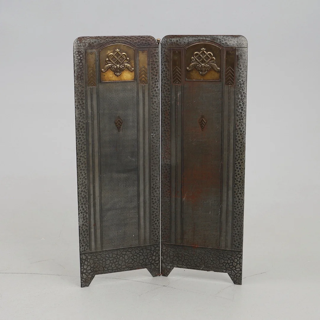 BRASSKYDD, Art Nouveau, tidigt 1900-tal. — Other metals — Gomér & Andersson Jönköping
