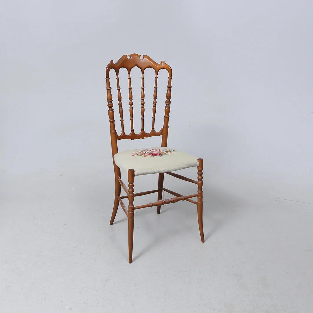 STOL, Chiavari modell. — Armchairs & Chairs — Gomér & Andersson Linköping