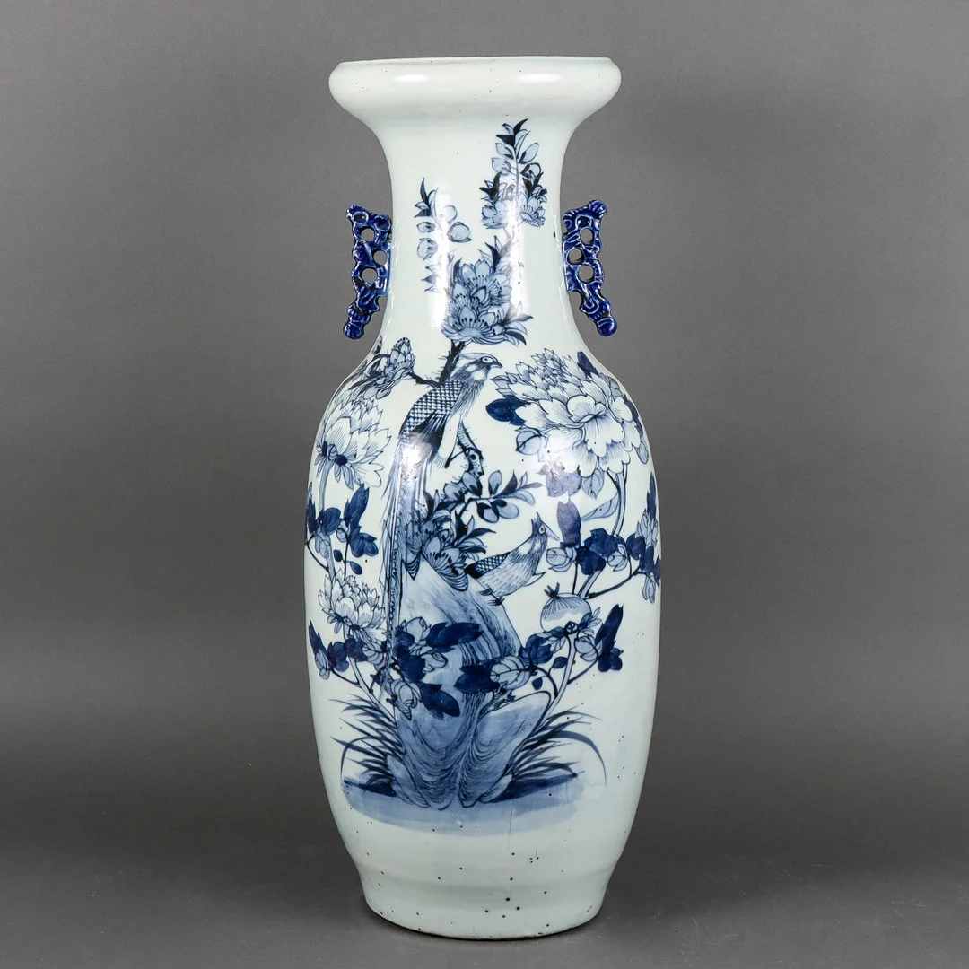 GOLVVAS, porslin, Kina, 1800/1900-tal. — Ceramics & Porcelain — Karlstad Hammarö Auktionsverk