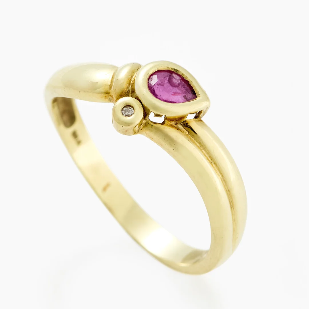 Ring med rubin og diamant — Ring med rubin og diamant — Smykker/Smykker — Blomqvist