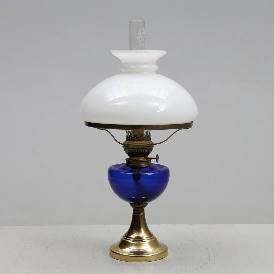 OLJELAMPA, glas och mässing. — Other lighting — Gomér & Andersson Jönköping