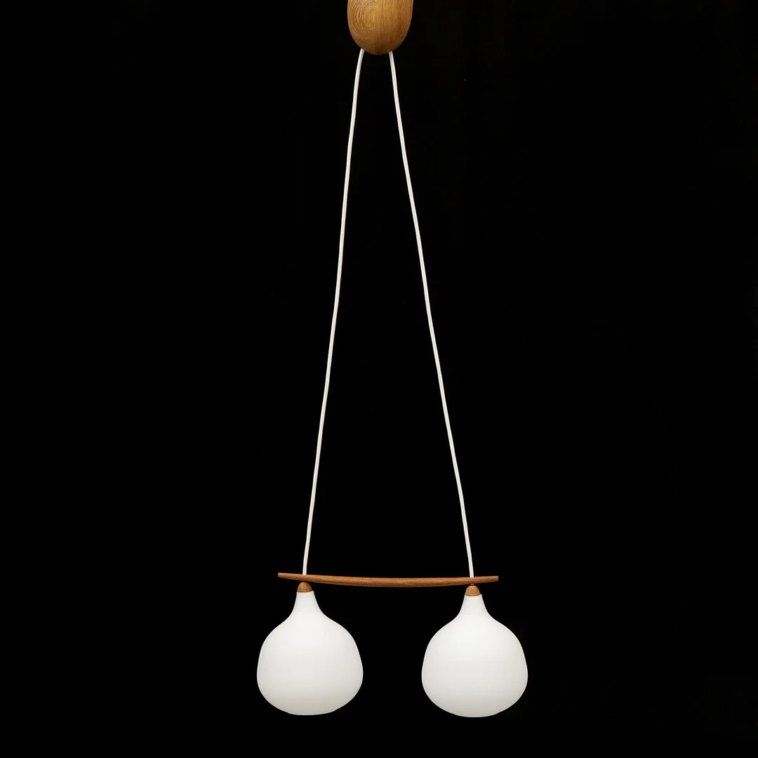 UNO & ÖSTEN KRISTIANSSON. Taklampa, Luxus, VIttsjö. — Ceiling lights — Crafoord Auktioner Malmö