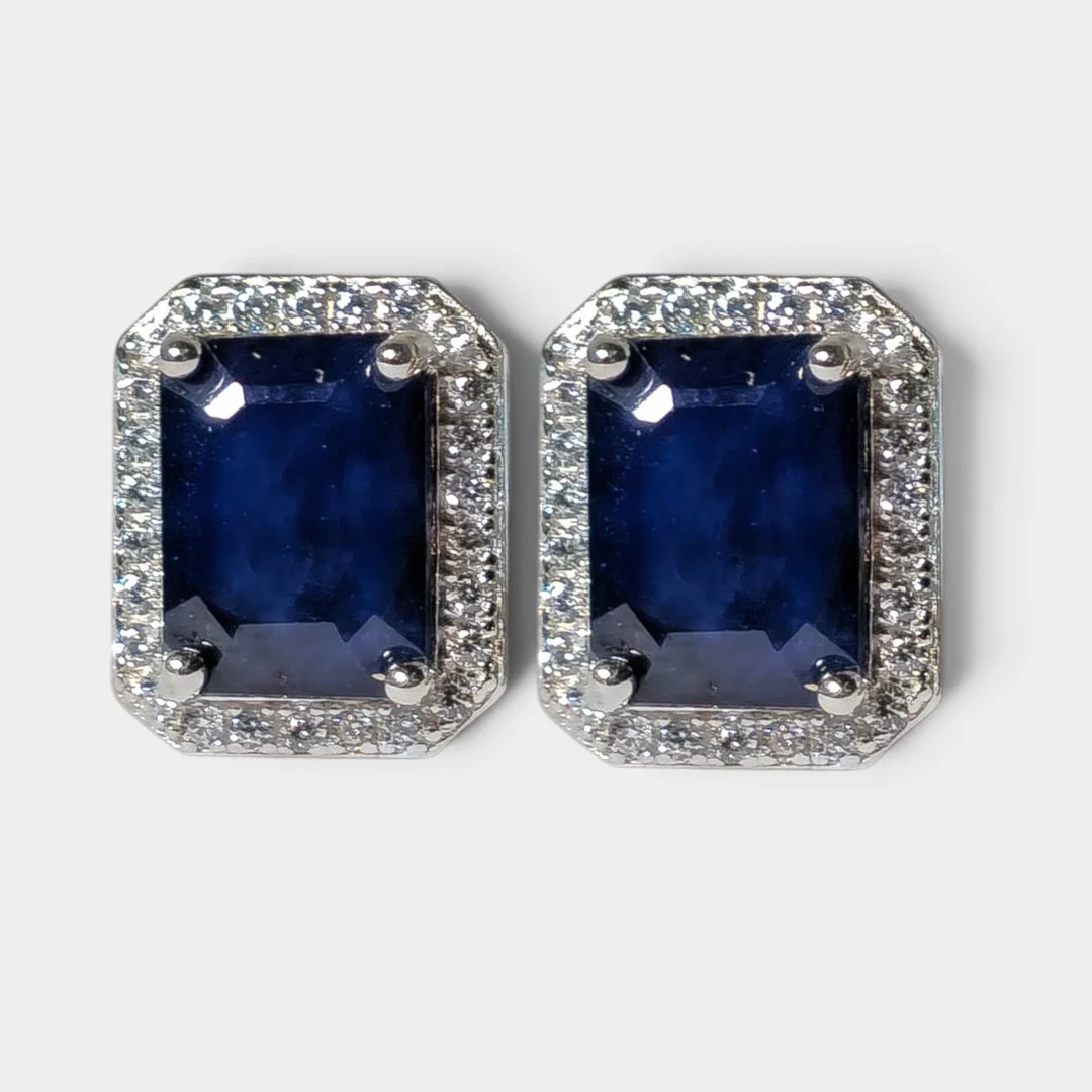 Pendientes de plata con zafiro natural. — Earrings — Barcelona Auctions