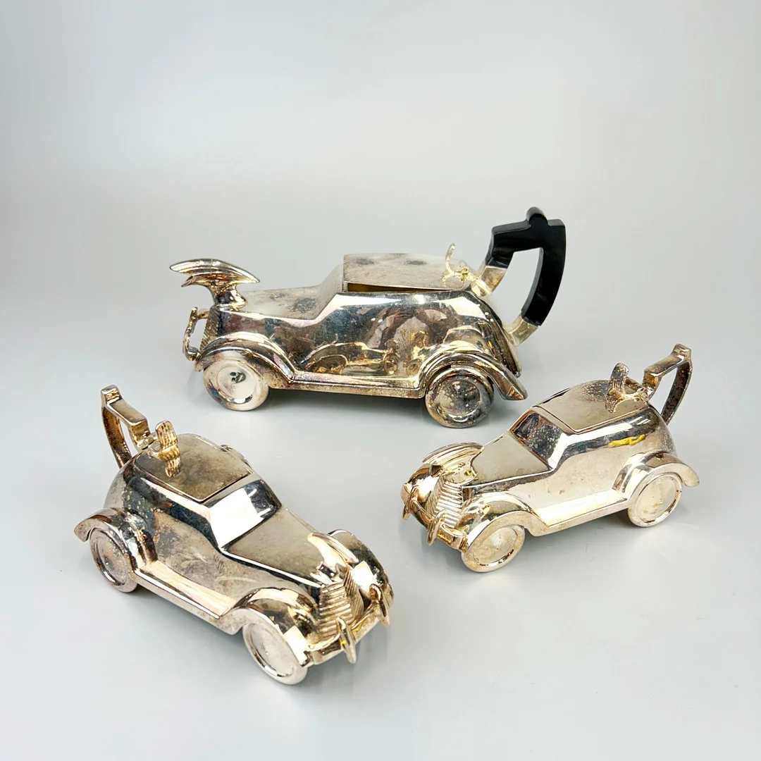 SILVER PLATED CAR TEA SET. — Silver plated — Chalkwell Auctions