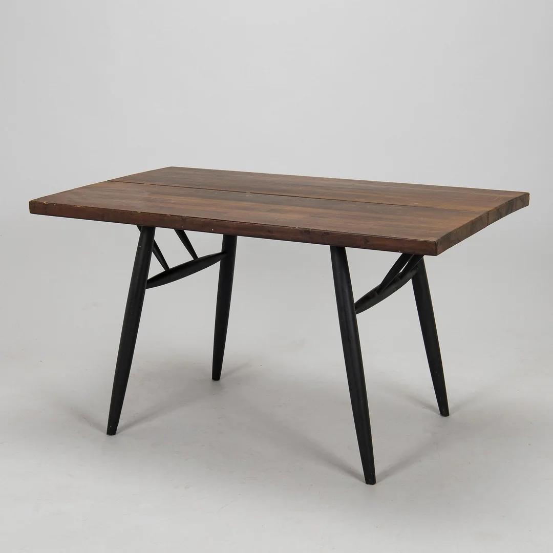 Ilmari Tapiovaara, bord, "Pirkka", Laukaan Puu, 1960-70-tal. — Design/Möbler — Bukowskis