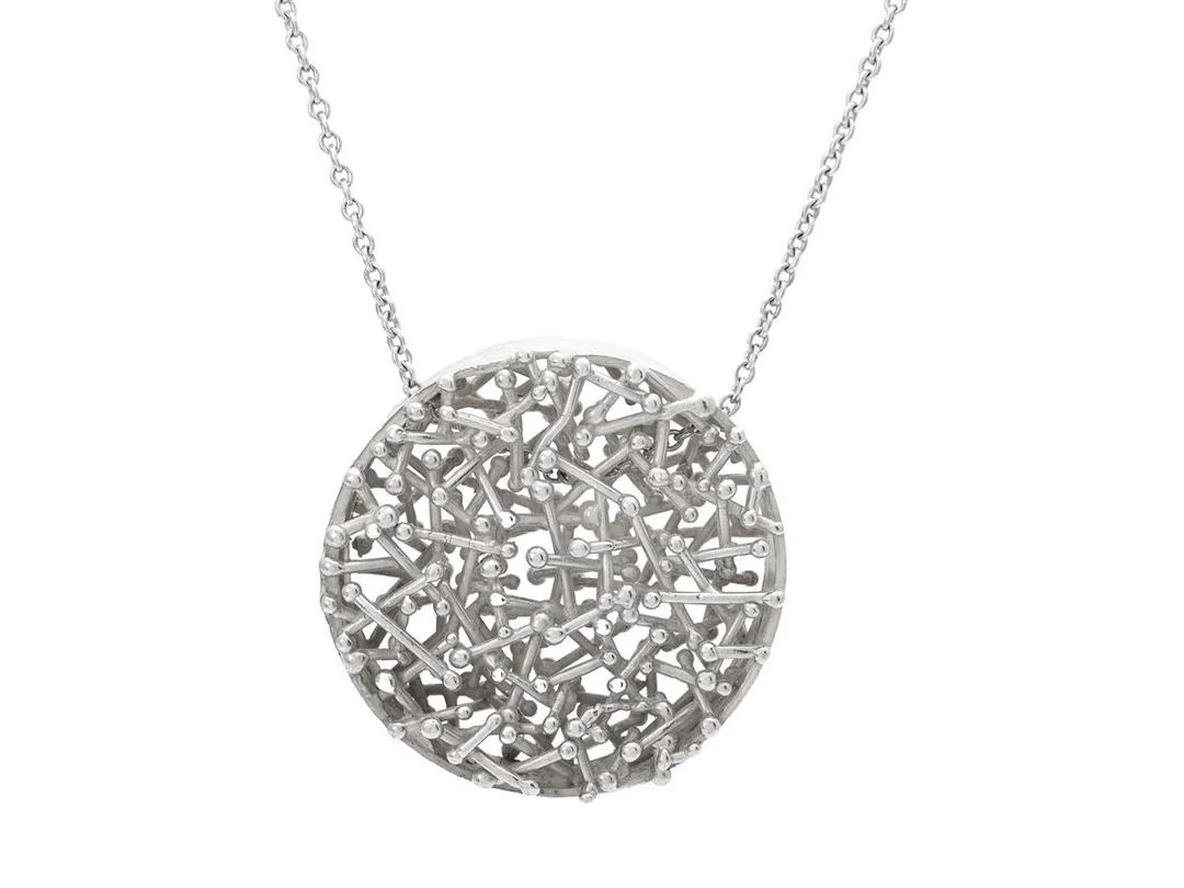 HÄNGE MED KEDJA, silver, kedjans längd 65 cm, hängets höjd 44 mm, vikt 49,8 g. — Smycken/Hänge med kedja — Kaplans