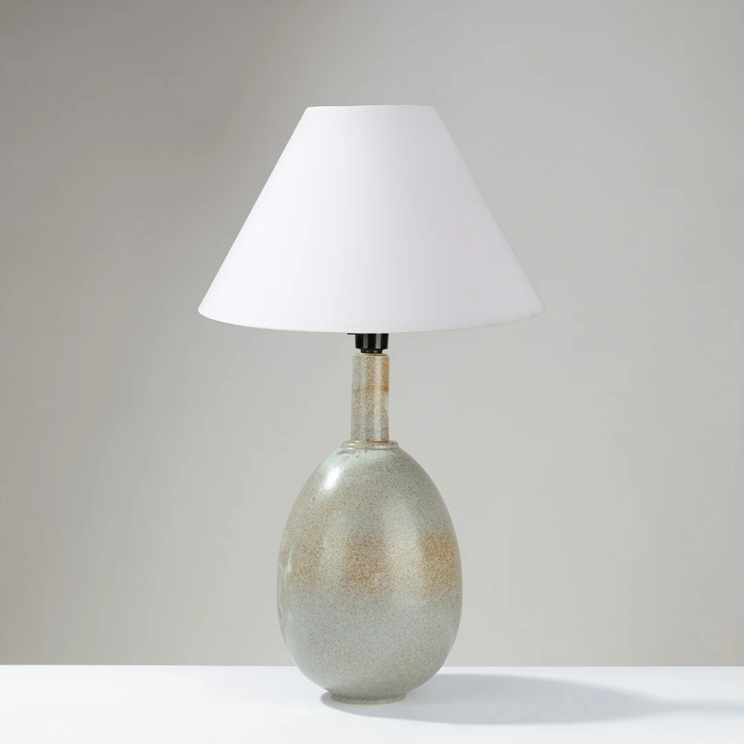 ROYAL COPENHAGEN: Bordlampe af glaseret stentøj, Danmark, 1970/1980'erne. — Table Lamps — Palsgaard Kunstauktioner