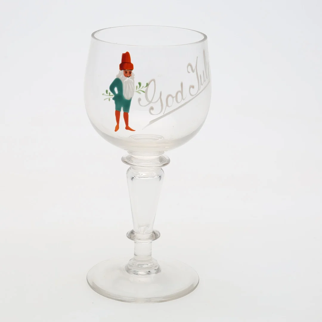 MUMMAGLAS, handmålat. Tidigt 1900-tal. — Utility glass — Höörs Auktionshall