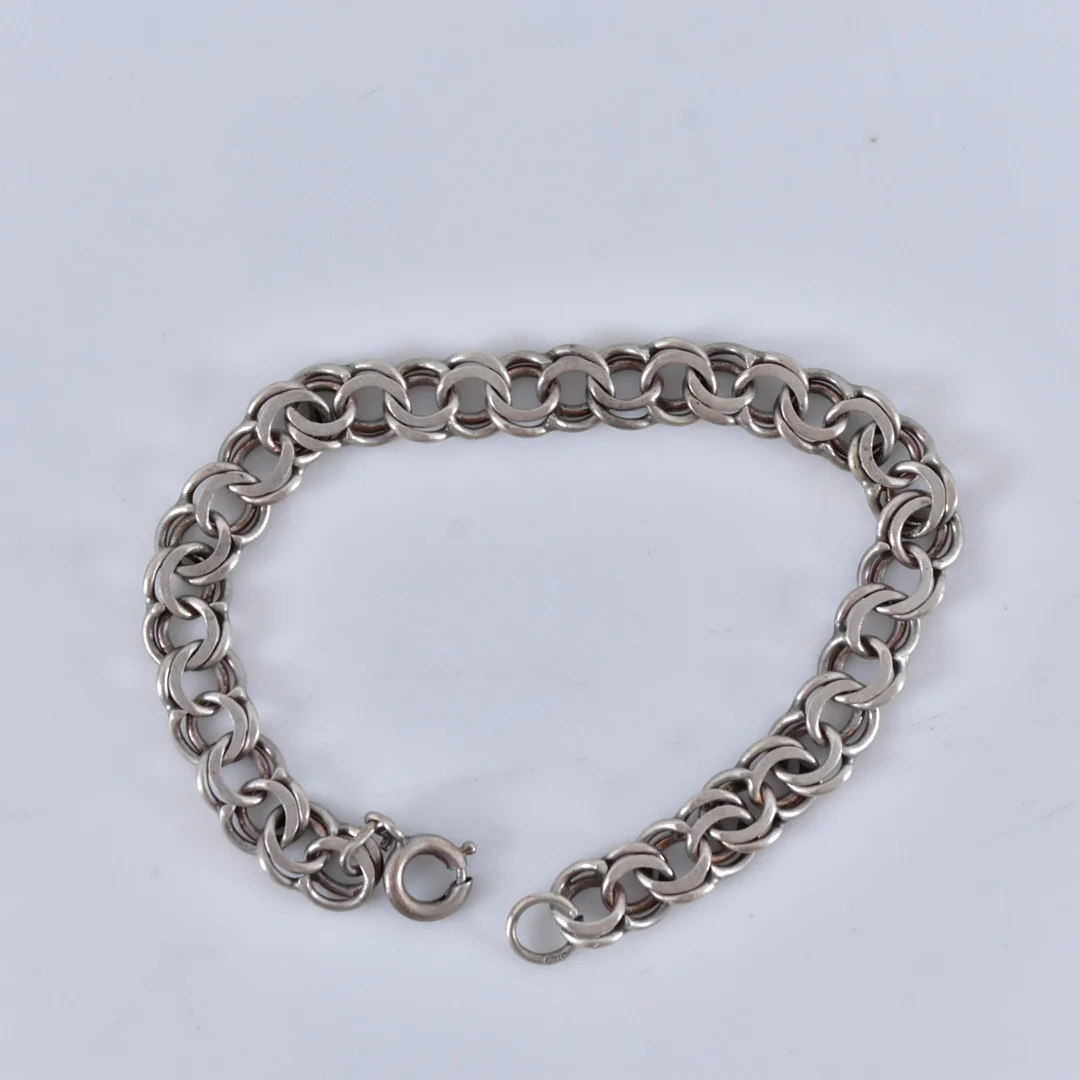 ARMBAND, bismarck, silver. — Bracelets — Halmstads Auktionskammare