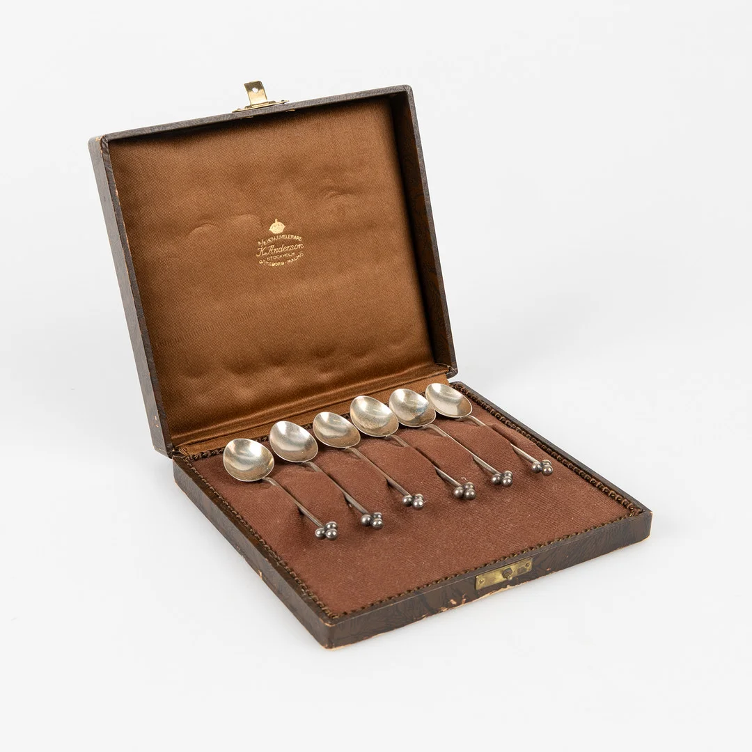 MOCKASKEDAR, 6 st, silver, K Anderson, Stockholm 1935-36. — Silver — Stockholms Auktionsverk Helsingborg