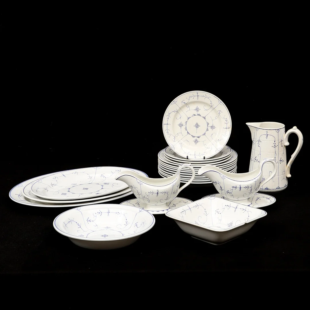 MATSERVISDELAR, 21 delar, "Dresden", Villeroy & Boch. — European — Crafoord Auktioner Malmö