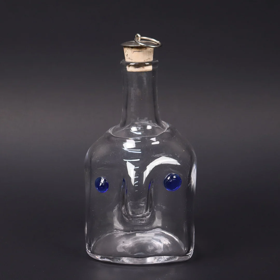 ERIK HÖGLUND. karaff, Boda, ur serien "Ladies and Gentlemen", 1960-tal. — Utility glass — Markus Auktioner