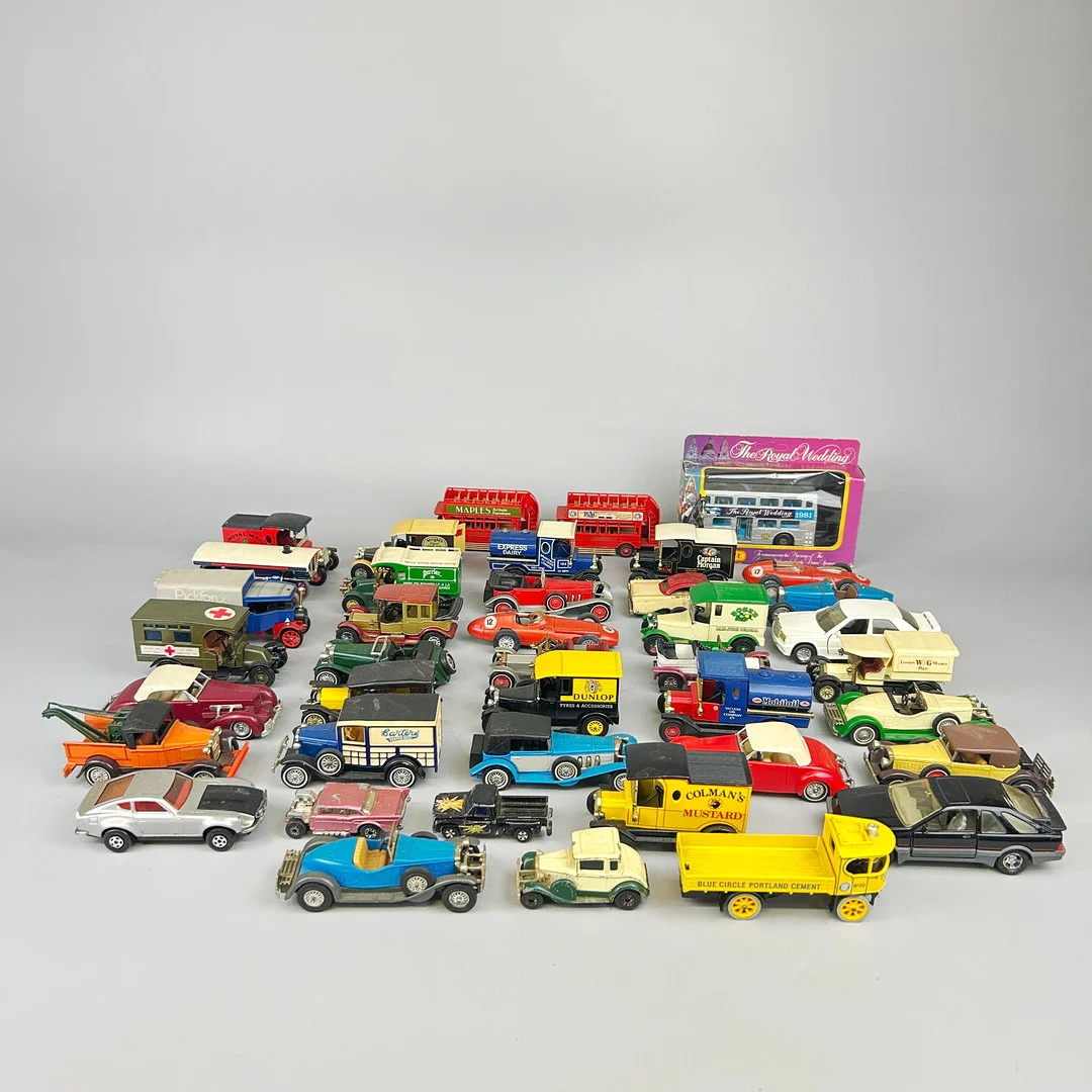 MATCHBOX DIECAST CARS. — Model cars — Chalkwell Auctions