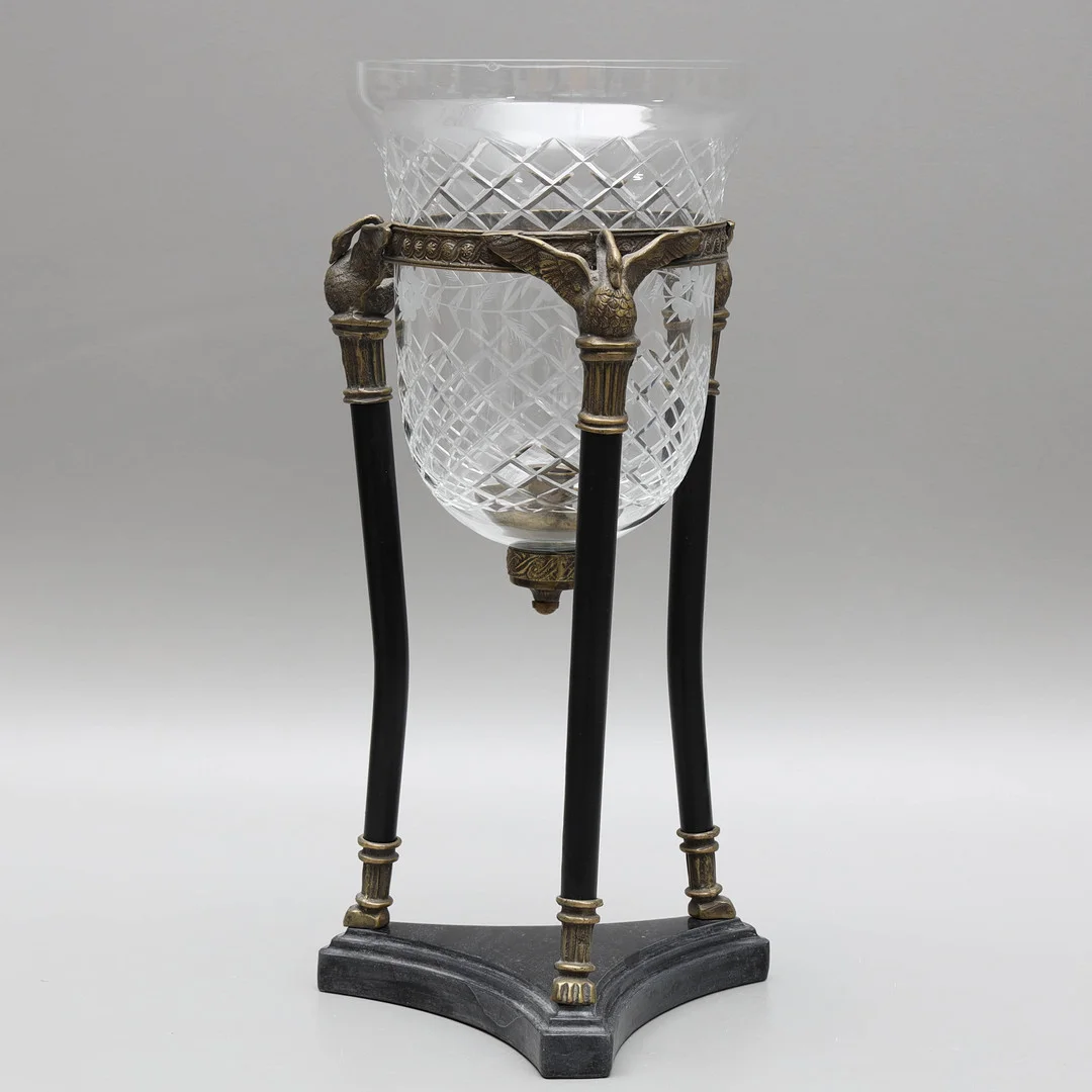 LJUSLYKTA, slipat glas, metall och granit, empire stil, 1900-tal. — Candlesticks — Auktionsmagasinet Vänersborg