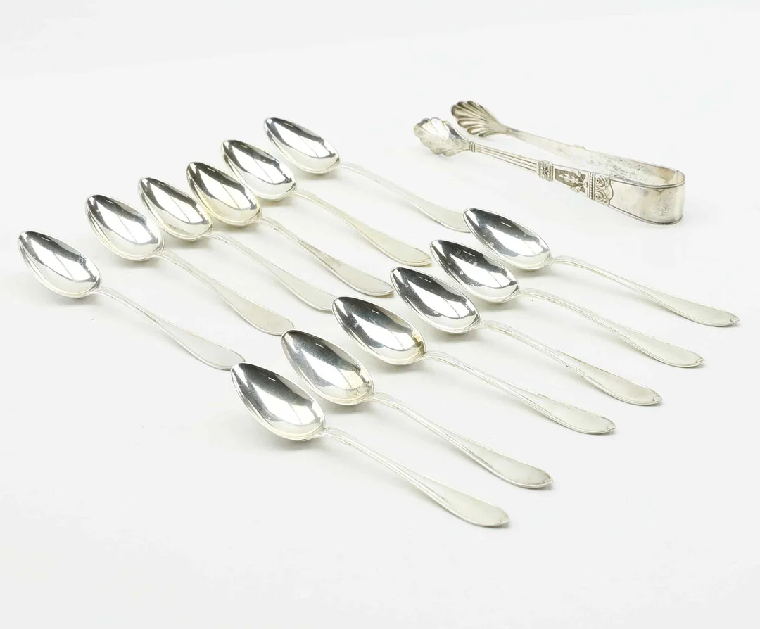 KAFFESKEDAR & TÅNG, modell svensk spets, silver, 1900-tal. — Silver — Hälsinglands Auktionsverk