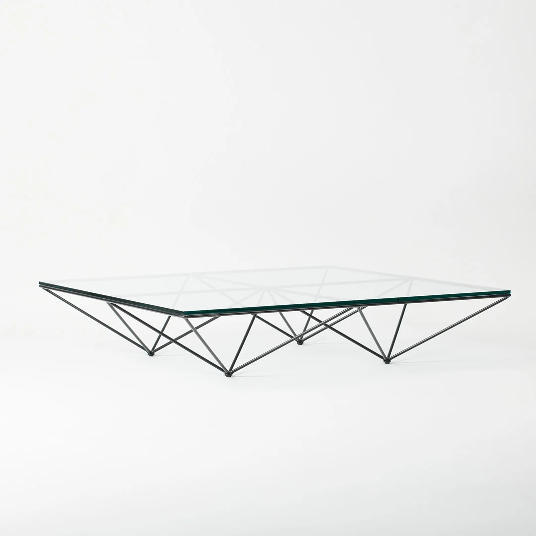 PAOLO PIVA. B&B Italia. Couchtisch / Coffe Table, Modell 'Alanda', Stahl, Glas, 1980er Jahre, Italien. — Coffee Tables — Stockholms Auktionsverk Köln