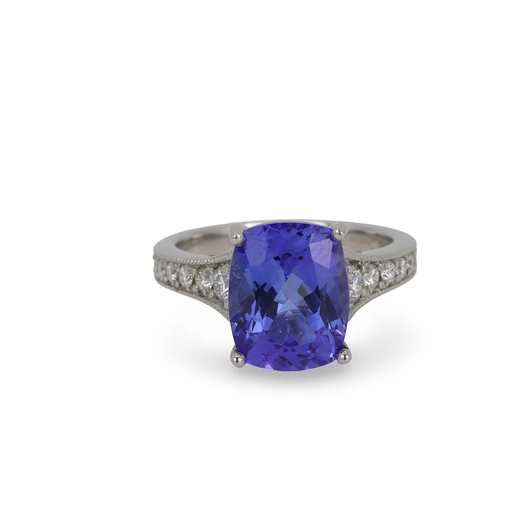 PLATINUM TANZANITE & DIAMOND RING. — Rings — Chalkwell Auctions