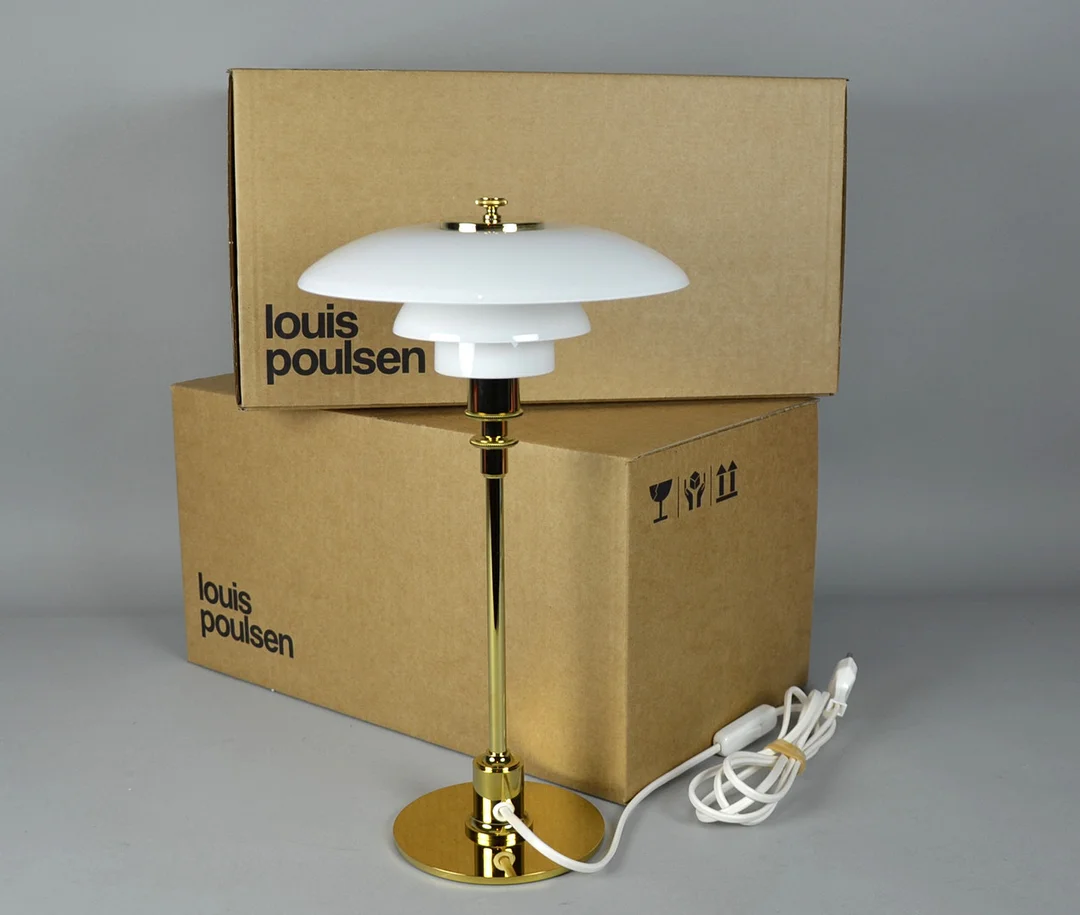 POUL HENNINGSEN. 2x PH 2/1 TISCHLAMPEN MESSING. — Table Lamps — Colombos