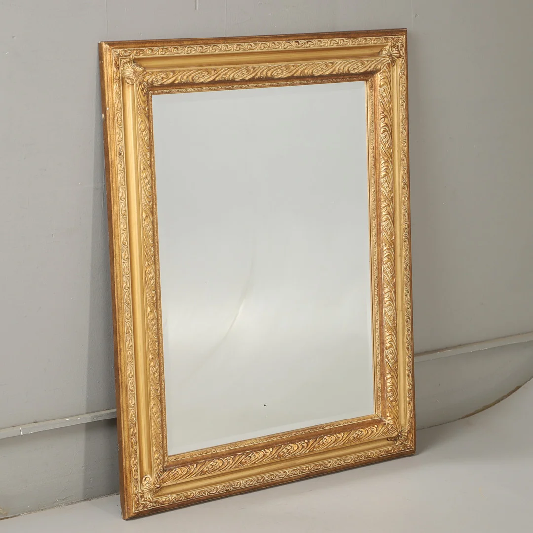 SPEGEL, förgylld ram, 1900-talets andra hälft. — Mirrors — Helsingborgs Auktionskammare