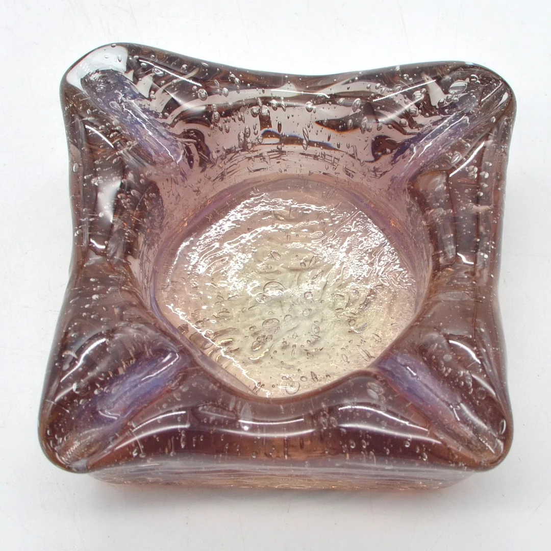 DESIGNERSCHALE, MEHRFACHES STUDIOGLAS, HANDGEMACHT, UM 1960ER JAHRE. — Art glass — Kunst- und Auktionshaus Kleinhenz