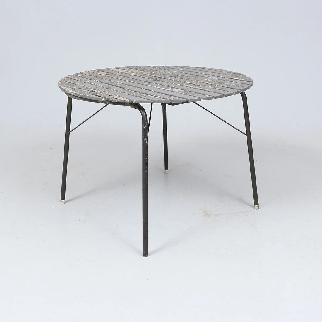 TRÄDGÅRDSBORD, metall och trä. — Garden — Gomér & Andersson Linköping