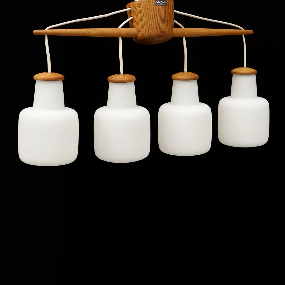 UNO & ÖSTEN KRISTIANSSON. Taklampa, Luxus, Vittsjö. — Ceiling lights — Crafoord Auktioner Malmö