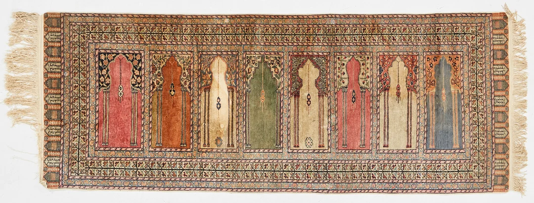 ORIENTMATTA, Kayseri, semiantik, gallerimodell, ca 226 x 84 cm. — Oriental Carpets & Textiles — Stockholms Auktionsverk Magasin 5