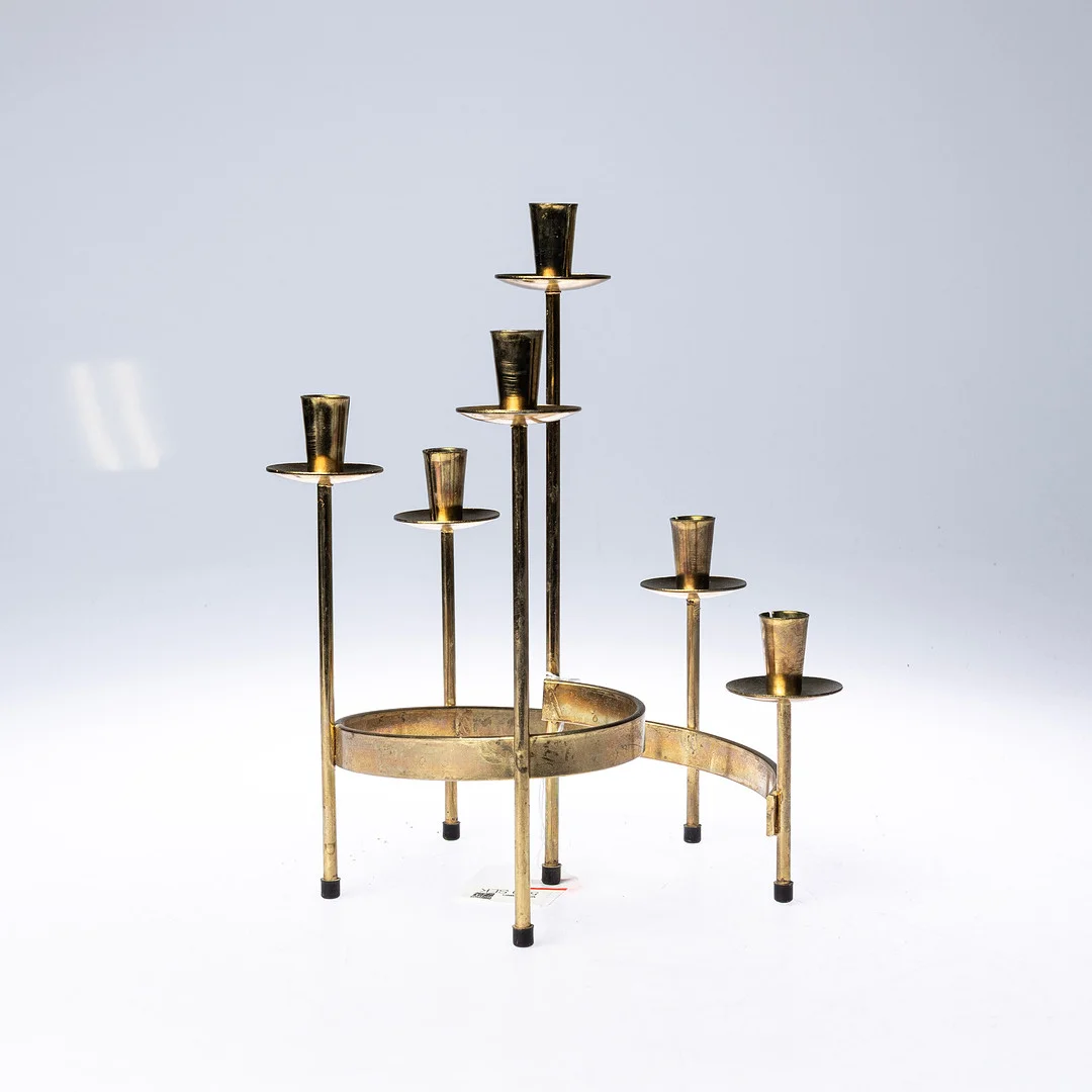 GUNNAR ANDER. Ljusstake, mässing, Ystad metall. — Candlesticks — Handelslagret Auktionsservice