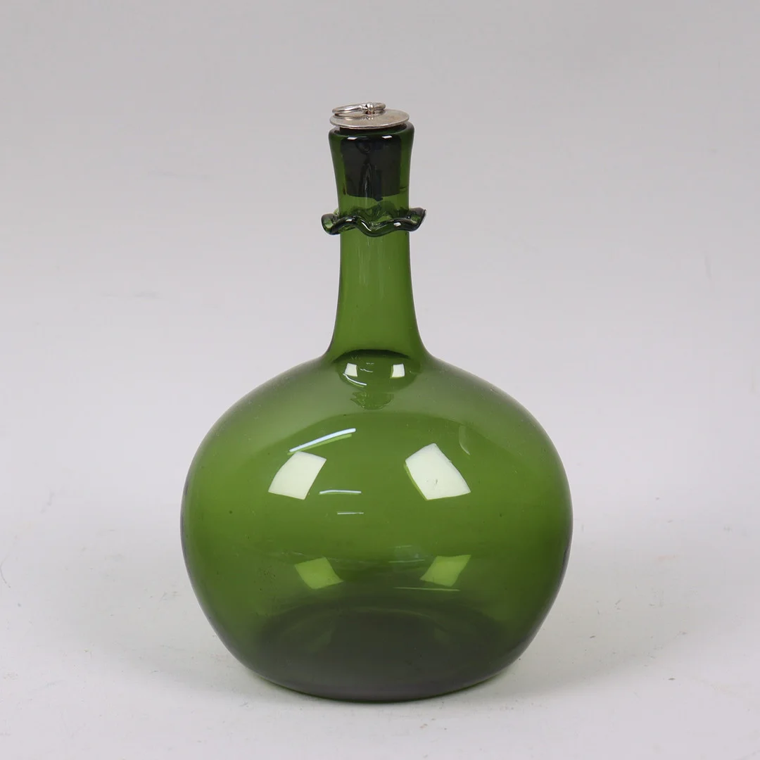 FLASKA, troligen Frankrike, 1800/1900-tal. — Utility glass — Markus Auktioner