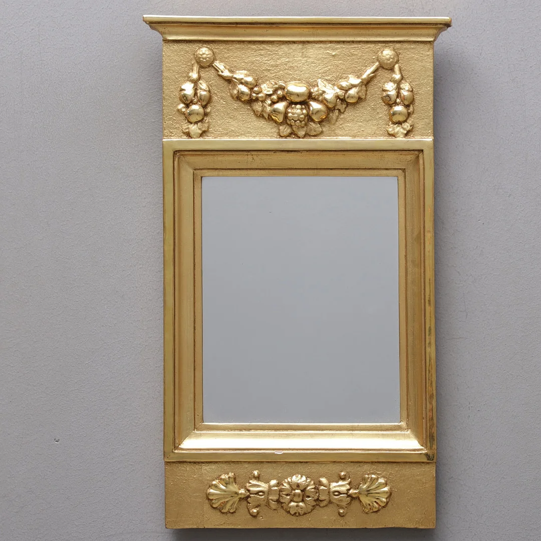 SPEGEL, förgylld, 1900-talets första hälft. — Mirrors — Växjö Auktionskammare