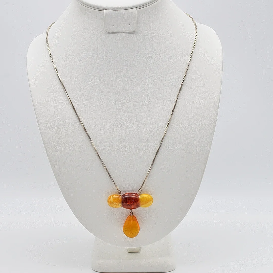 HANDGEMACHTER TRIPPLE BERNSTEIN COLLIER, 835 SILBER KETTE, ART DECO. — Necklace — Kunst- und Auktionshaus Kleinhenz
