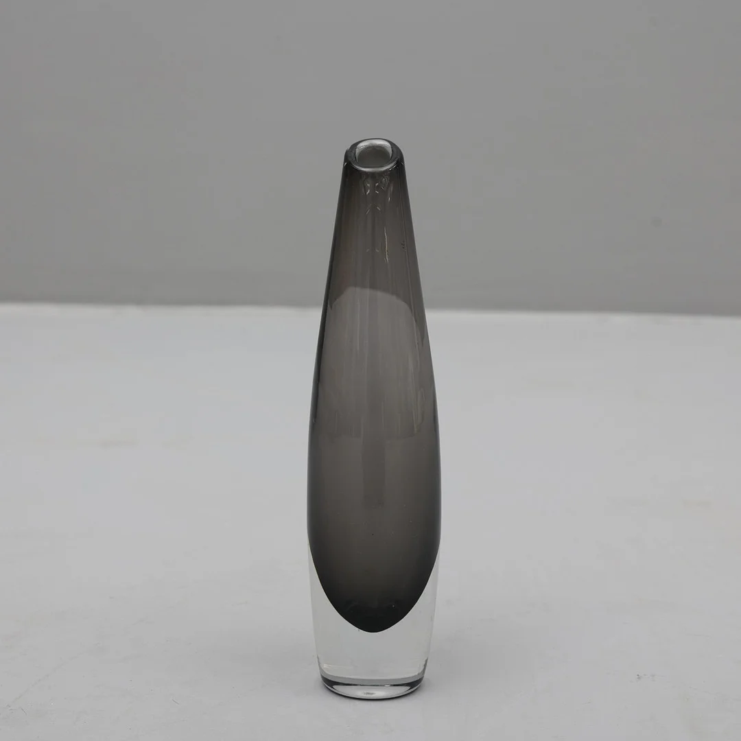 VAS, glas, Orrefors. — Art glass — Södermanlands Auktionsverk