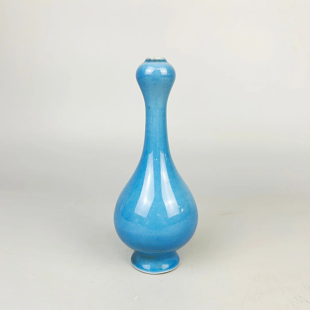 CHINESE GLAZED GARLIC NECK VASE. — Ceramics & Porcelain — Chalkwell Auctions