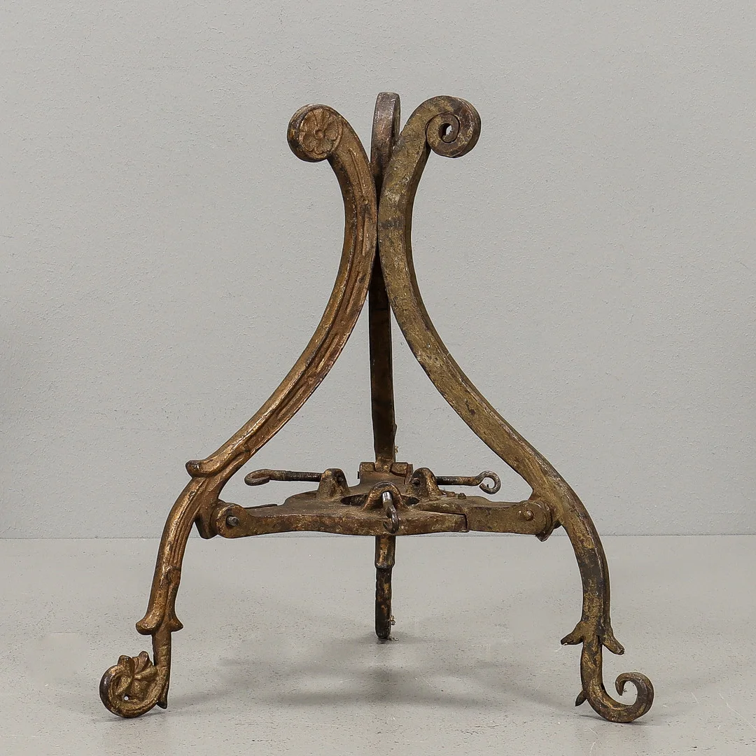 JULGRANSFOT Järn, Torp Bruk, 18/1900-tal. — Other metals — Karlstad Hammarö Auktionsverk