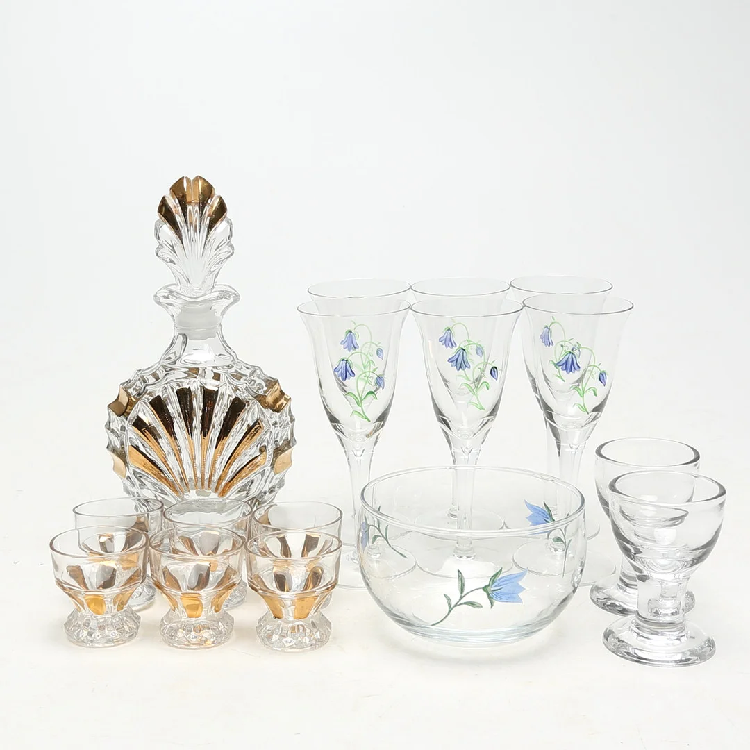 SERVISGLAS, 16 delar. — Tableware — Kalmar Auktionsverk