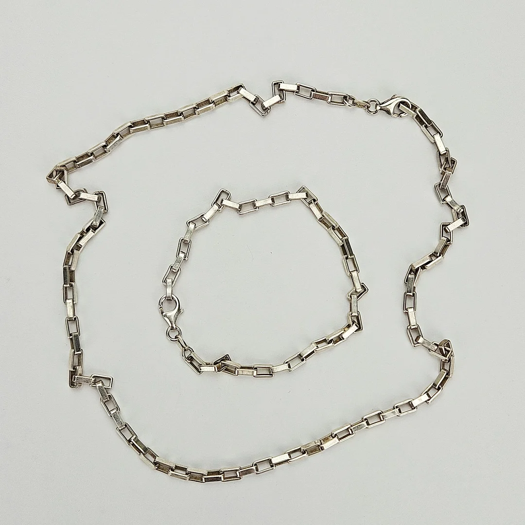 SET, 2 delar, silver, "Boxlänk", GHA. — Jewellery Suites — Auktionshuset Thörner & Ek