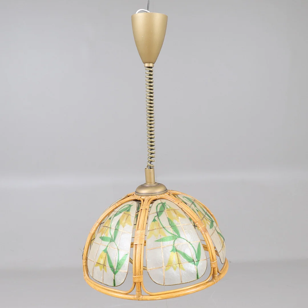 TAKLAMPA, rotting och plast L-Team, 1900-tal. — Ceiling lights — RA Auktionsverket Norrköping