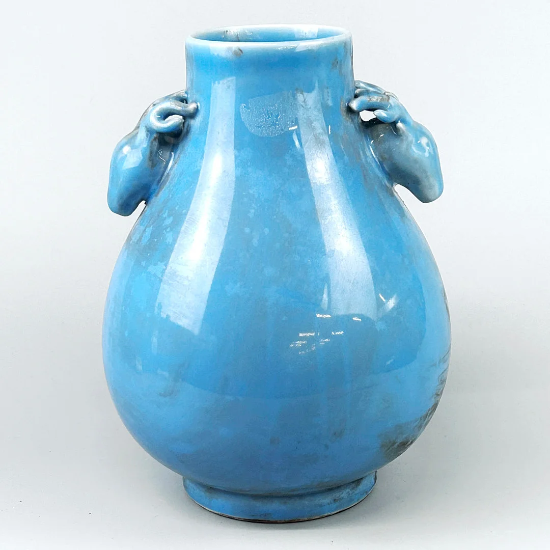 BLUE CHINESE VASE. — Ceramics & Porcelain — Chalkwell Auctions