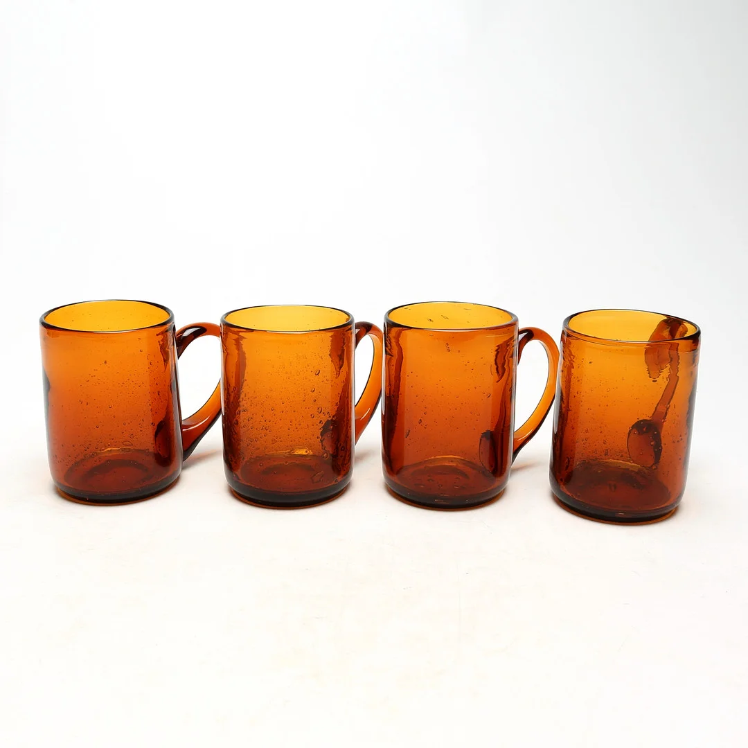 MUGGAR, 4 st, glas, bruna, Boda, osignerade. — Tableware — Kalmar Auktionsverk