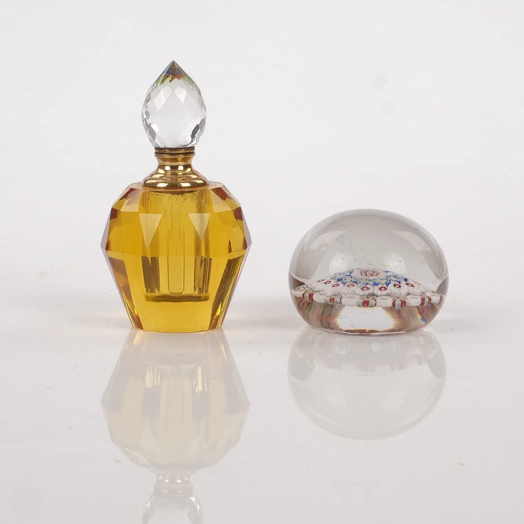 BREVPRESS OCH FLAKONG, glas. — Art glass — Auktionsfirma Kenneth Svensson i Kalmar
